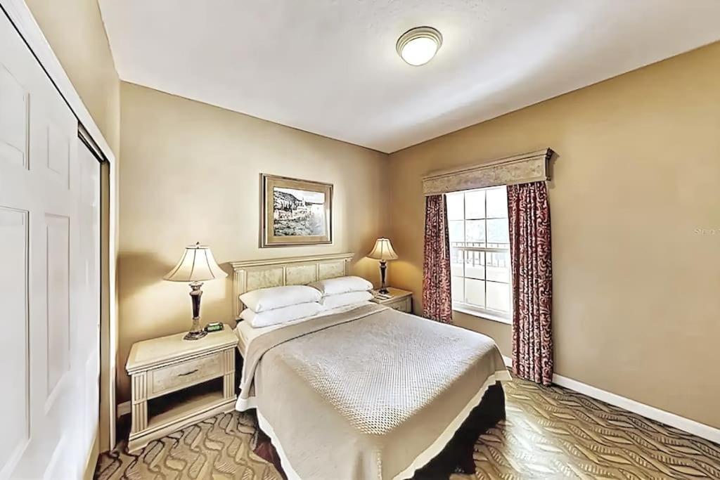 Entire Rental 3-Br Minutes From Disney X8 Hot Tub Apartment 2204 Orlando Exterior photo